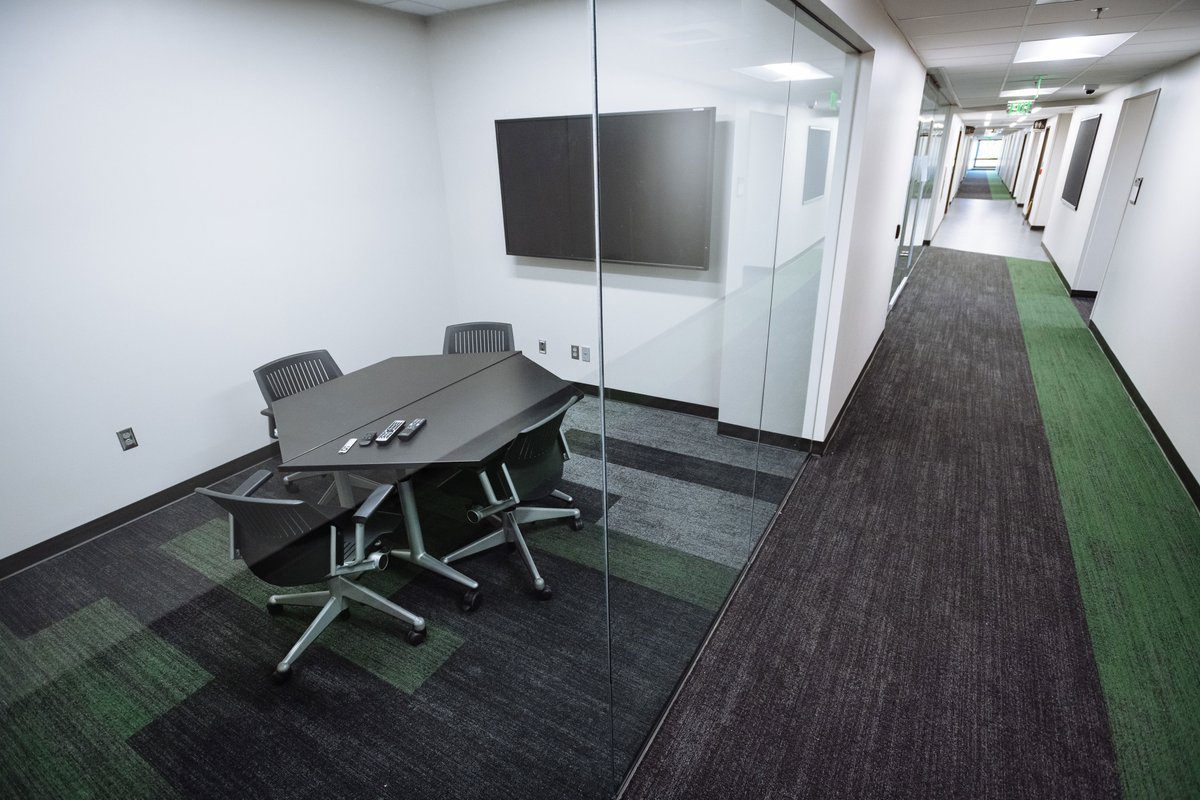 UABSEHS's tweet photo. WE'VE MOVED! π That's right, during the pandemic, we moved into the old @UABSchoolofBiz building and are THRILLED to start sharing this newly renovated space with all of our faculty, staff, and students. #UABEducation #ExploreUAB https://t.co/Hn358sod3W