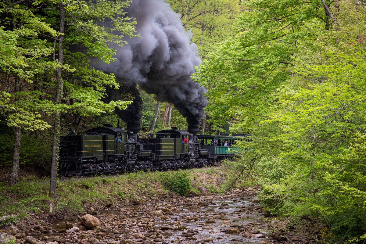 We’d like to thank everyone who came out to ride our opening weekend of Bald Knob train excursions!

Whittaker Station and Durbin Rocket trains begin operating May 28th! 

For more information visit us at casstrain.com

📷: <a href="/scriptunasphoto/">Walter Scriptunas II</a>