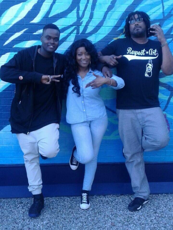 ElleTrema's tweet photo. 4Years Ago And Still Loving It!🎙🎧
#SPLADAPS💦💦💦💦💦
“SOULS OF MUSIC” 🎼🎵🎶
#FromTheGroundUp
S DAVIS | ELLE TREMA | DT
@sdavisempire  @dttheartist 
#RnBArtist🎙🎧
#ReggaeArtist🎙🎧
#RapArtist🎙🎧
#SoulSingers🎶 
#MusicLover🎶
#LoveMyMusic🎶
#TeamworkMakesTheDreamWorks👊🏽😎 https://t.co/KghGEjaA2N