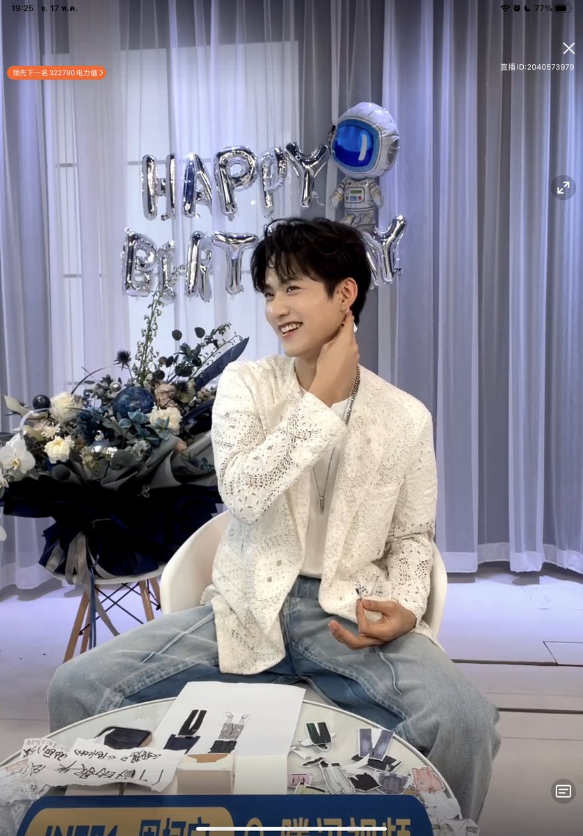 mimsopitgallery's tweet photo. พิเคอยิ้มคืออบอุ่น นุ้บนิ้บใจมากเนยต่ะะ🥺💕✨#LiveZhouKeyuDay #ZhouKeyu #周柯宇 #โจวเคออวี่ https://t.co/6Y3DHCJwFX
