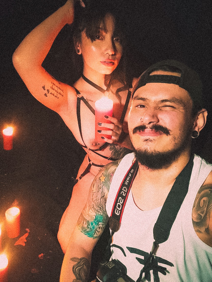 LoboPhotograph's tweet photo. De vuelta al ruedo y esta vez por esta red medio nueva para nosotros, nuevo INSTAGRAM con nuestras sesiones, nos encuentran como "thelobos2".
#thelobos #lobogirls #staysexy #beautygirls https://t.co/szkbSyXEmr