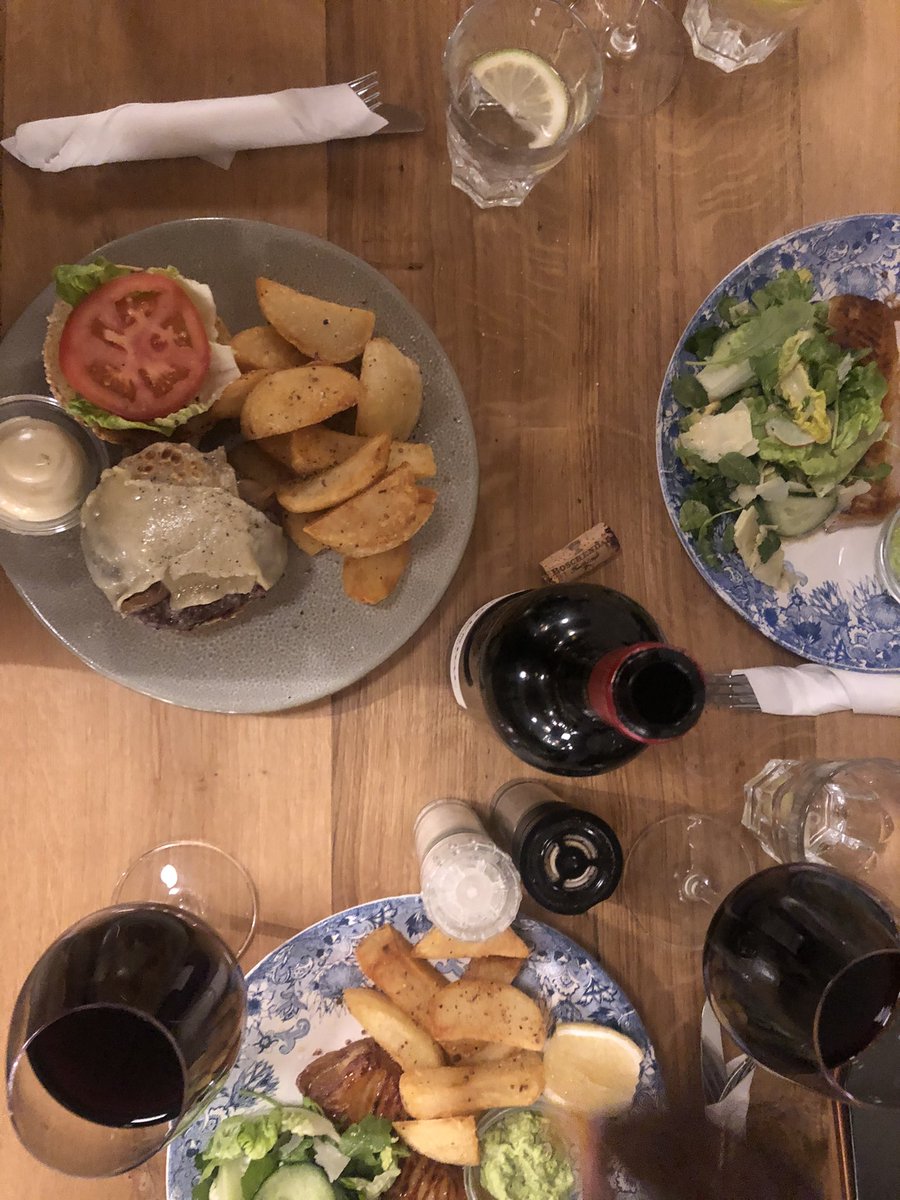 TsepangMolisana's tweet photo. Big little night at The Deli at @BoschendalFarm
Burger, fries and the 2017 @BoschendalWines Black Angus.
Then back to a quiet night at The Orchard Cottages with a 2017 Cabernet Sauvignon in front of the fire with friends
#LivetheFarm
#Boschendal https://t.co/6LnQswY5Wn