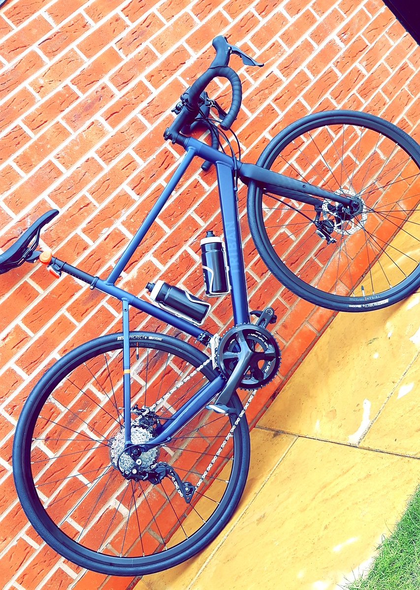 james_sayer1's tweet image. After a tough week chained to the desk, it's been a pleasure to be back in the saddle! #TriathleteInTraining #HealthyBodyHealthyMind