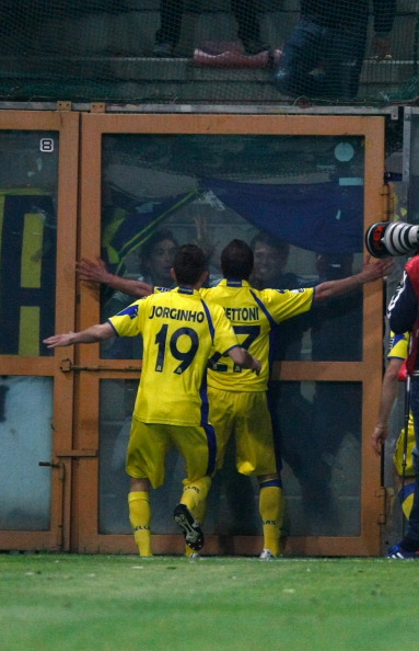 VeronaArb's tweet photo. HBD to former @HellasVeronaFC winger Emanuele #Berrettoni, who turns 40 today.
(2009-2012)
Games: 88
Goals: 13
Assists: 4 https://t.co/36lhGEzj0q