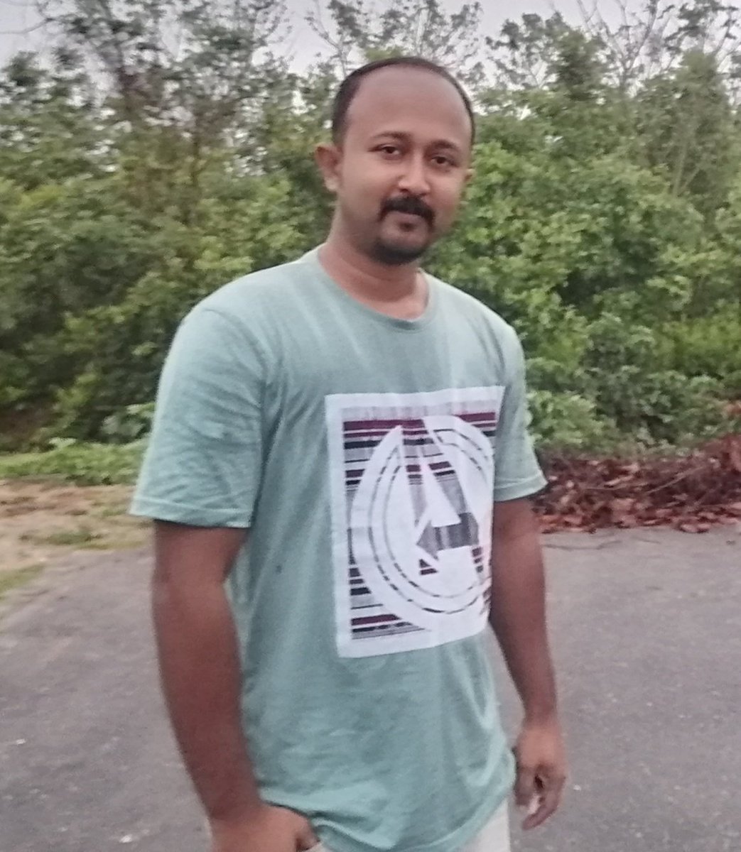 প্রান থাকলে ভাব থাকে,রাগ থাকে
প্রান থাকলে অভিযোগ থাকে, রোগ থাকে
প্রান থাকলে শোক থাকে,সঙ্গে লোক থাকে
আর প্রান না থাকলে কর্মের মাঝেই মানুষ মনে রাখে?
মাফ করে দিবেন ভাই,ওপারে ভাল থাকবেন। 
😞