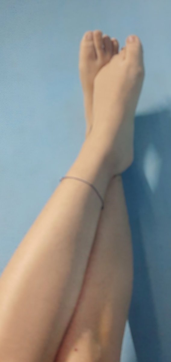 feeteches's tweet photo. Ayññ 💋🐼🐰🍑😛🤤😛
#pies #fotosdepies #vendofotos #piesmexico #fotosdepies
#pieshermosos #feets #feetsforsale #feetofinsta #feetstagram #igtoes #instatoes #prettytoes #yummytoes #toerings #toering #toes #springtoes #toesandfeet #piesexy #feetography  #cutefeets 
#beautifulfeet https://t.co/ySczHJy3o3