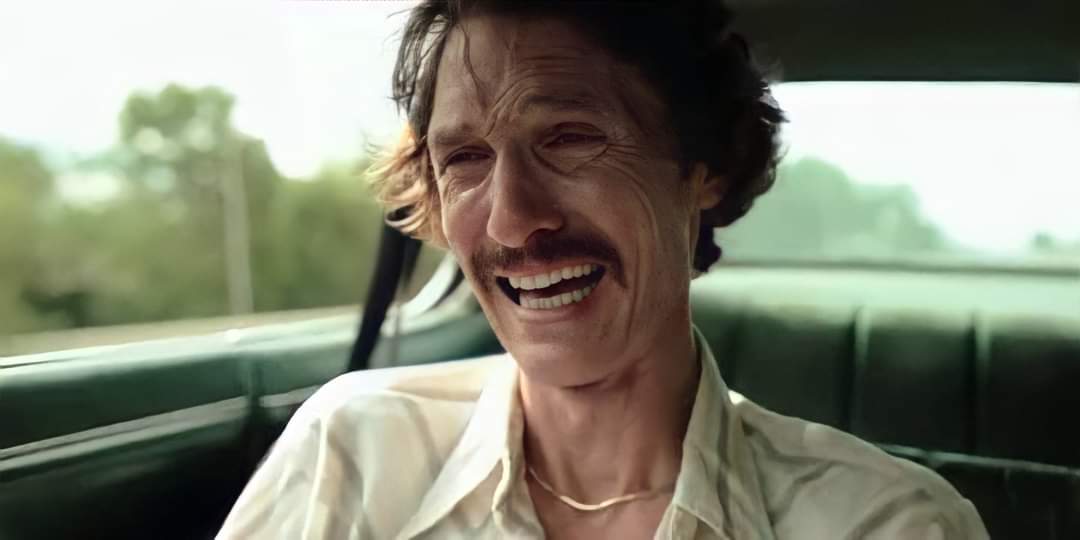 "أشعر أنني أقاتل من أجل حياة ليس لدي حتى الوقت للعيش فيها. أريد فقط أن يكون لها معنى."
- ᴅᴀʟʟᴀꜱ ʙᴜʏᴇʀꜱ ᴄʟᴜʙ