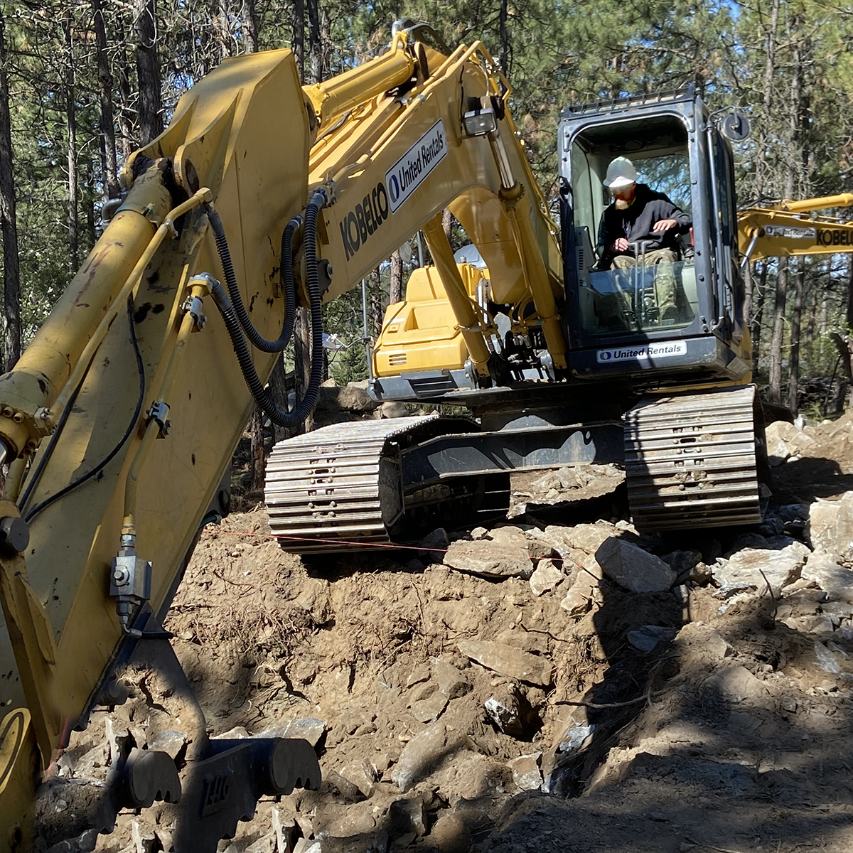 LegacyTowers's tweet photo. If you're putting up a new tower, you want it to stand on a SOLID foundation. Right?!? Well, that's exactly what Ron and Aaron are creating over in Eastern Washington: Making the perfect place for lots of mud and rebar! #LegacyTowers #FromTheGroundUp #BuildingBetterBandwidth https://t.co/98unhZx64s
