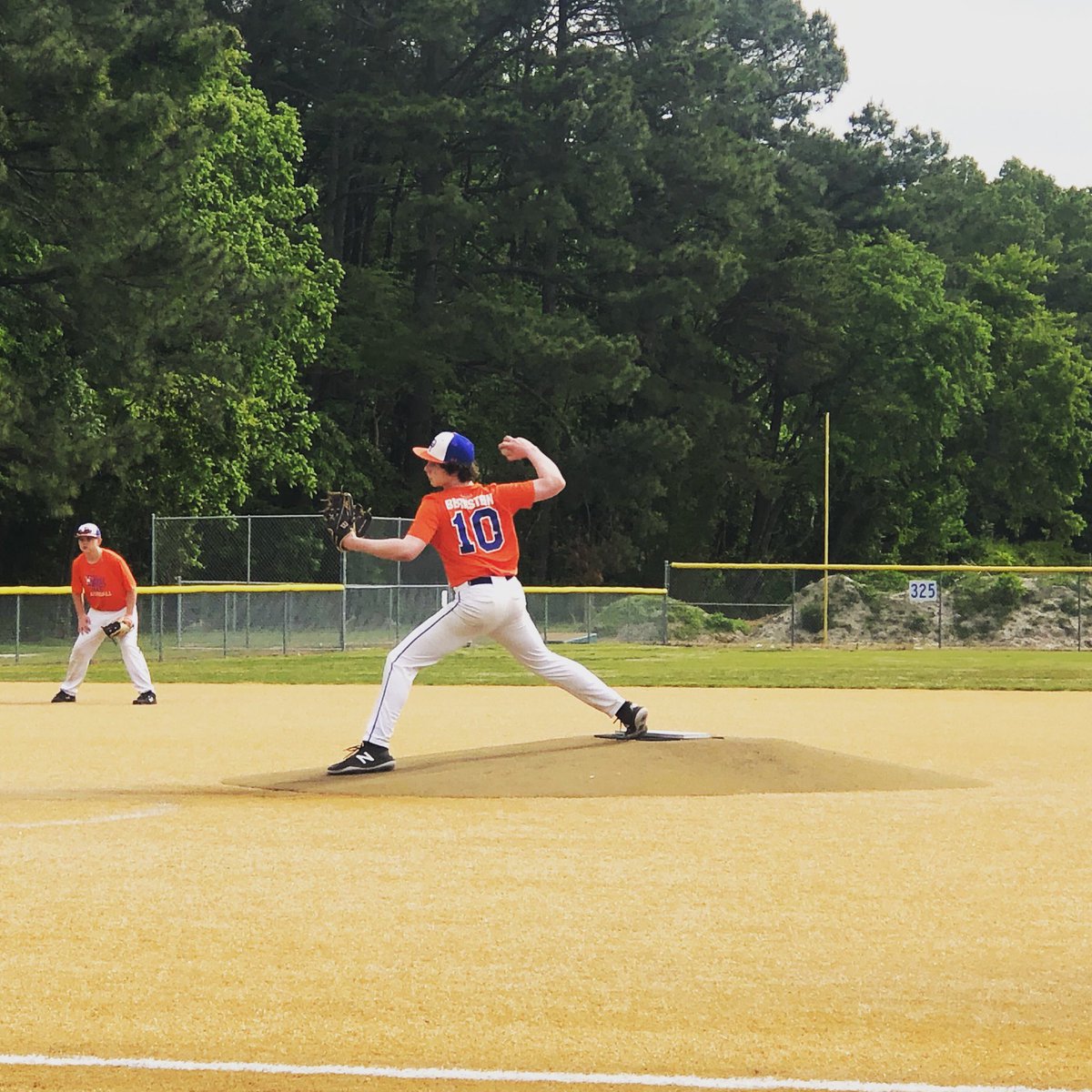 DigInBaseball's tweet photo. 13U player Zach Bernstein threw an absolute 💎 on Sunday morning! 6 innings of 1 run ball. Dominant performance 🔥🔥
.
.
.
#diginbaseball #development #exposure #results #youthbaseball #mdbaseball #travelbaseball #baseball #rawlings #easton #wilson #nike #underarmour #demarini https://t.co/okRvgMX1V5
