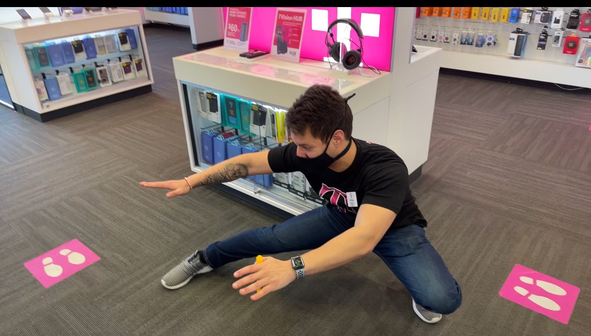 The team in Columbia, SC is always having fun and overachieving when it comes to customers!! We have our latest #TFBFastFive Winner! Valesy Poutou @JosephSmithers1 @MrDennisJones @slbraggs @TFB_Champs @femmeforte27