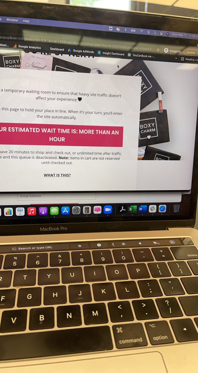 upyourglow's tweet photo. @boxycharm And now my wait is up to MORE THAN AN HOUR after it dropped to 15 minutes. This is INSANE. https://t.co/MZHxa6mcaY