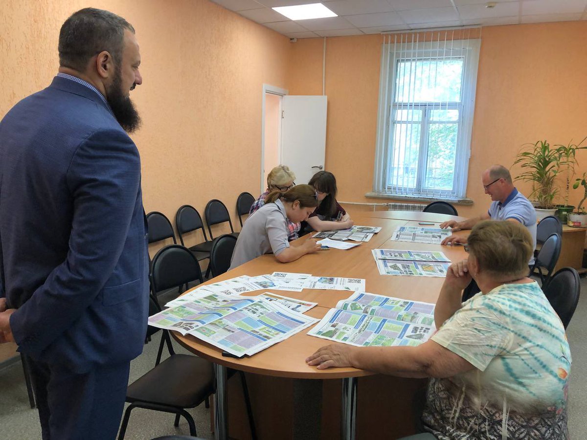 В рамках нац.проекта «Комфортная городская среда» депутат Анатолий Рагимов <a href="/ragimov063/">Анатолий Рагимов</a> рассказал жителям Самарского района о голосовании за благоустройство общественных пространств Самарской обл.🏞
Проголосовать можно до 30 мая на сайте:  63.gorodsreda.ru      #самара