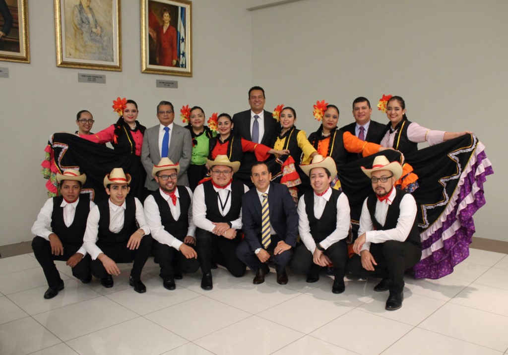 jose luis galeas (@galeasjl) on Twitter photo 