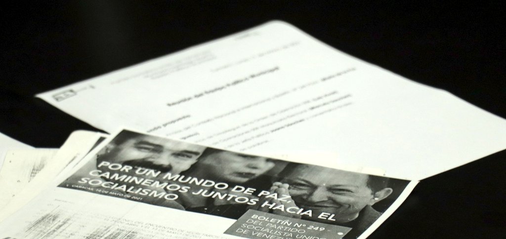 johanitakenpo's tweet photo. #17May | Instalamos la reunión semanal con la dirección municipal de nuestro @PartidoPSUV #Mariño para discutir la agenda de organización y orientación de las estructuras territoriales y la revisión del boletín N°249 orientado desde la Dirección Nacional #SemanaRadicalConsciente https://t.co/sG9rSuHNzg