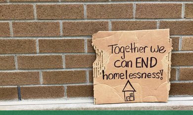 APWA_Oregon's tweet photo. Final Spring 2021 Lunch &amp; Learn happens next week!? Friday, May 21, 2021 for an another operations-focused presentation, “Temporary Shelter Sites for the Homeless on City Property.” Register here: https://t.co/oP0xLAf1HT #homelessness https://t.co/T8hTZS9kmu