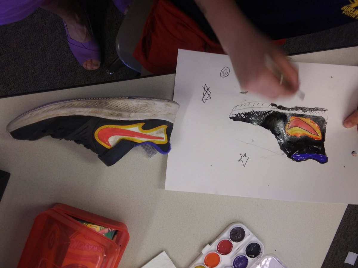 Herdman46's tweet photo. Art Supply Relay Shoe Drawing! https://t.co/t3PZCcLgaE