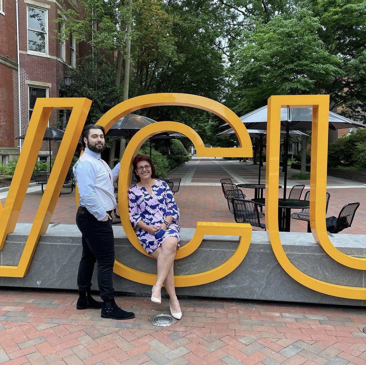 Couldn’t have done it without my mom 🖤 B. S. in Supply Chain Management and Analytics ✅