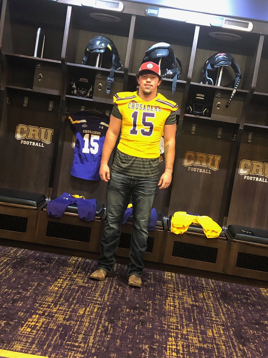 CoachBuck_15's tweet photo. I’ve kept this pretty private but I’m excited to announce I have decided to transfer and use my last two years of eligibility at The University of Mary Hardin Baylor. Thank you to Wayland Baptist University for my time there and to the people who have stuck by me. God Bless. https://t.co/V8dSPpZmLx