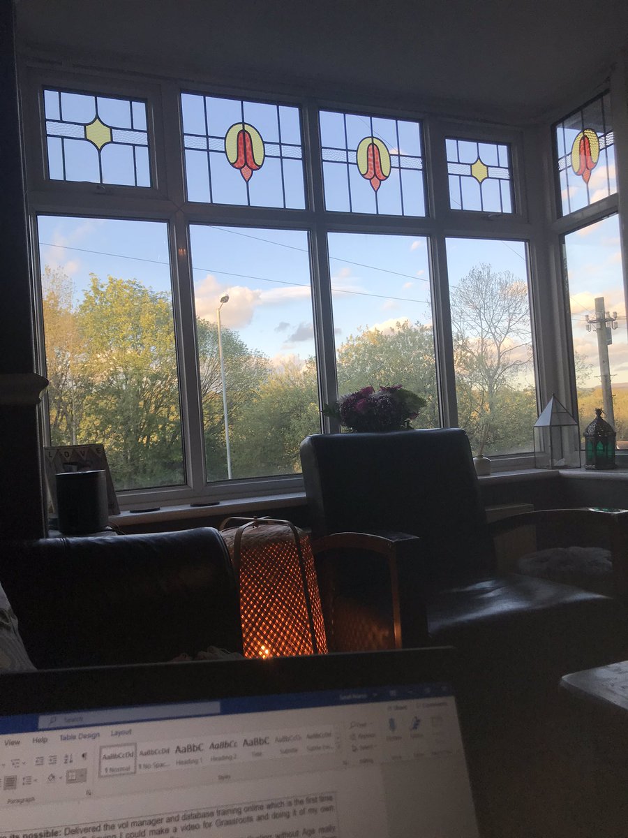Beautiful view out the lounge window as I work this evening. Legs gone numb as pup lying across them and slight back pain creeping in from being 🤰 but I’m too content to move ☺️