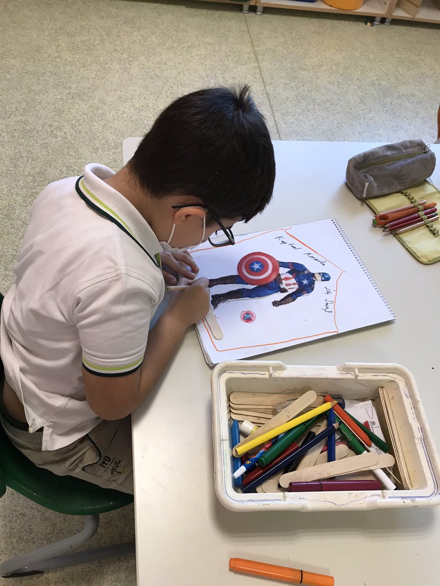 Anaokulu 5 yaş öğrencilerimiz ile birlikte kolaj tekniğini uygulayarak resimlerimizi tamamladık. Eğlenerek öğrenmenin keyfini çıkarıyoruz👩🏻‍🎨👨🏻‍🎨☺️ <a href="/ozdemirsrd/">SERDAR ÖZDEMİR</a> <a href="/KvancBarlas/">Kıvanç Barlas 🇹🇷</a> <a href="/TufekVolkan/">Volkan TÜFEK</a> <a href="/dogamavisehir2/">Doğa Koleji Mavişehir 2 Kampüsü</a> <a href="/EsraAkcanBastan/">Esra Akcan Baştan</a> <a href="/sevdavurhan/">sevda vurhan</a>