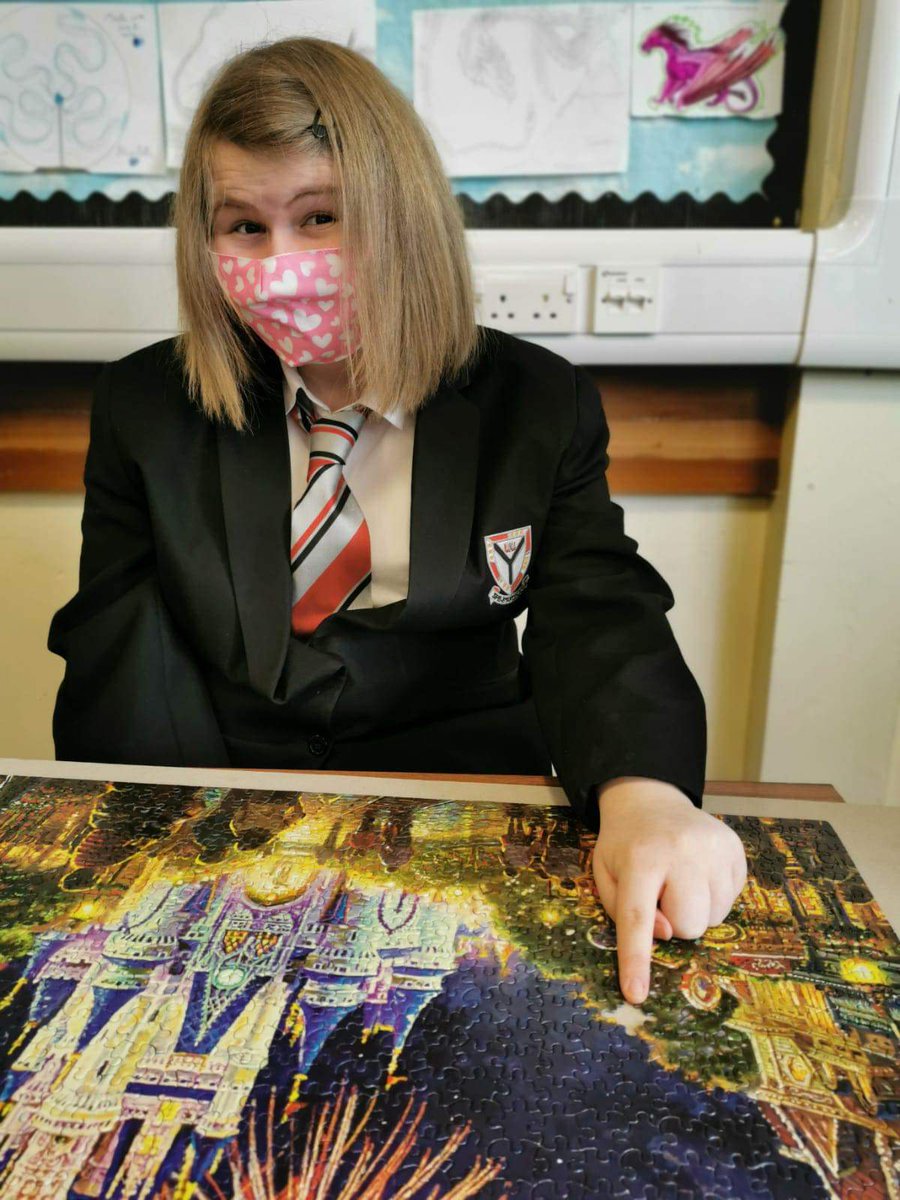 Emily completed her 1000 piece jigsaw...but only had 999 pieces