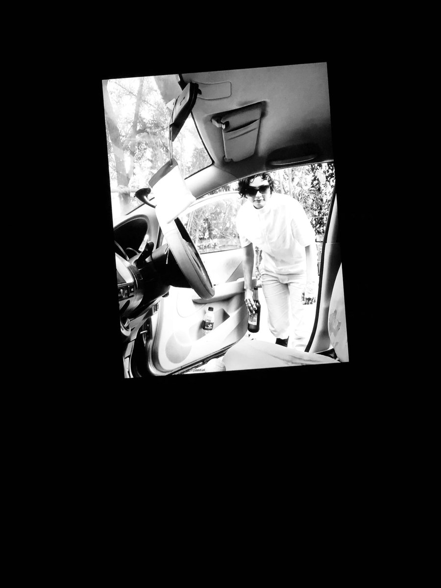 FRanawat's tweet photo. Good Night #blackandwhitetwitter  🤍🖤 #allinstyle @manisharanawatM @RanawatManisha https://t.co/Wqjs8vQ61G