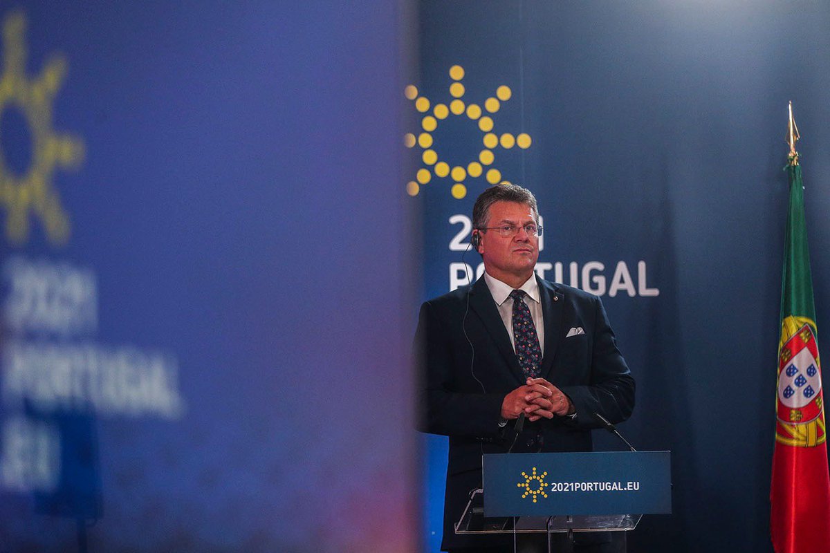 MarosSefcovic's tweet photo. Ministerial #StrategicForesight Network today on:
👉 strategic autonomy: set to strike the right balance between autonomy and openness
👉 #resilience dashboards: a new monitoring tool and a step towards a "going beyond GDP" approach.

My press remarks📝 https://t.co/IxNmCMRm1J https://t.co/AG1G1u0D2R