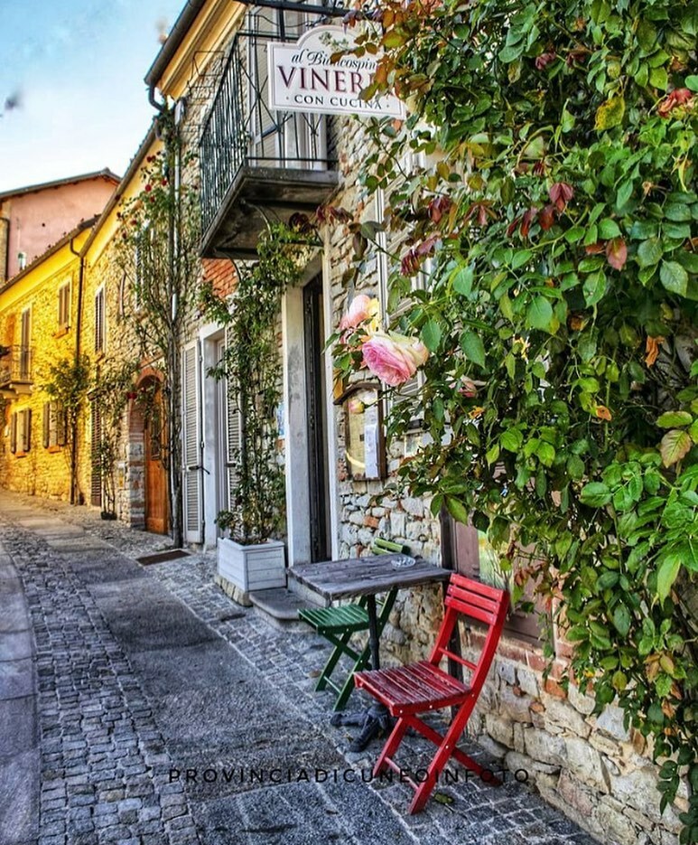 berenguez's tweet photo. presenta
✅#Bossolasco
AUTORE @provinciadicuneoinfoto
•
LOCAL MANAGER @berenguez
TAG #ig_cuneo
MAIL piemonte@igworldclub.it
SOCIAL
• https://t.co/nRLjX6Wf4q
• Twitter @ig_piemonte
HUB @igworldclub
COUNTRY @ig_italia
TEAM @ig_piemonte
COMMUNITY @ig.cuneo
.
www.igworldcl… https://t.co/AF2MDeQIN7