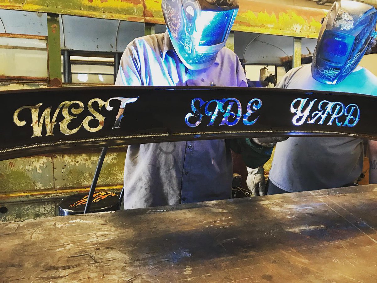 BcMetalworks's tweet photo. When we say custom designs, we mean exactly that -- completely, entirely custom to meet your exact specifications. Restaurant décor, business furniture, accent pieces for the home, office, or company headquarters, our designs are built to impress.

#design #furniture #industrial https://t.co/nrGSq0CTh5