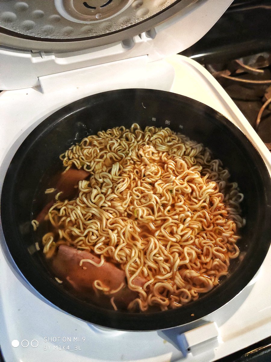 M1K4_3L's tweet image. You should take one these.
Got one since the beginning and using it every week.
An old thread about it
#MiFood Fond de Placard grâce au Mi Rice Cooker  c.mi.com/thread-2315944…