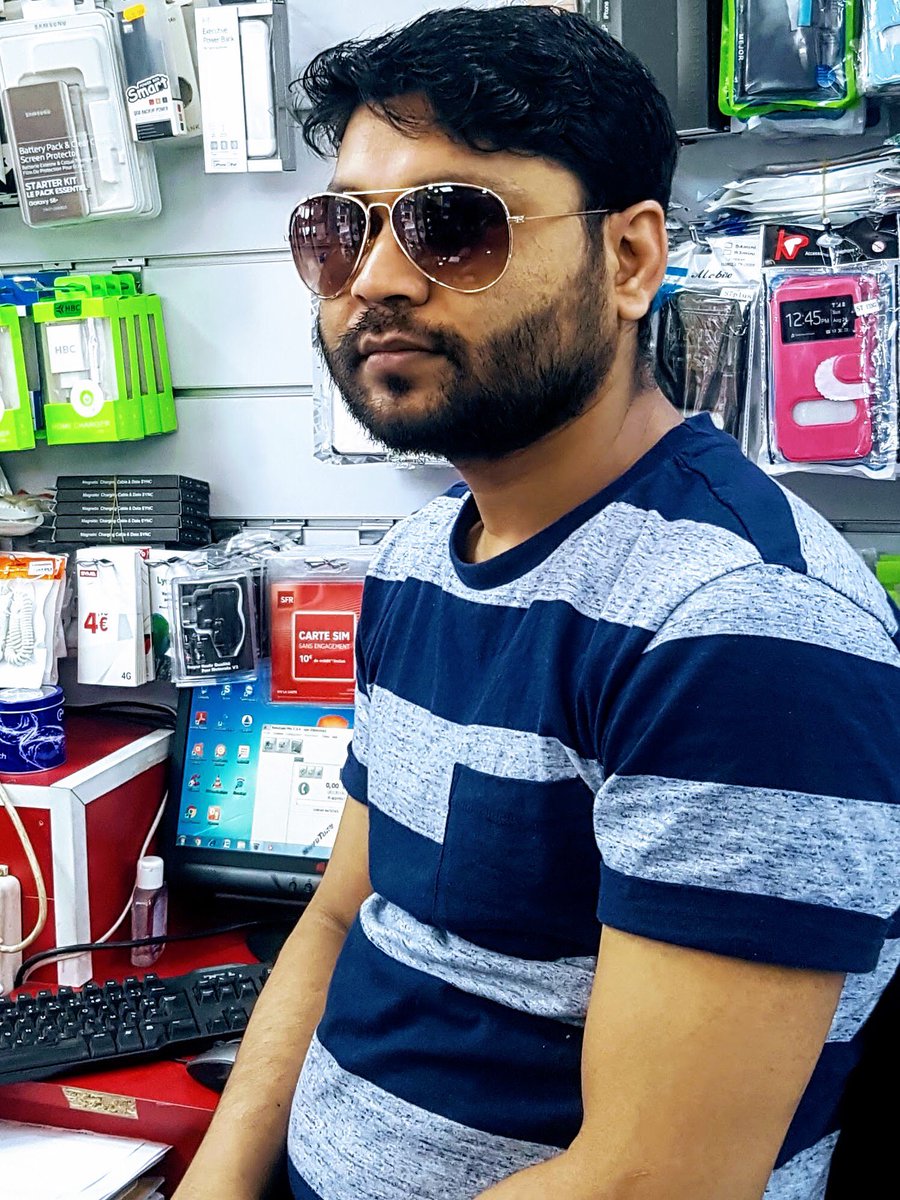 এমন কিযে চায় ঠিক বুজিনা