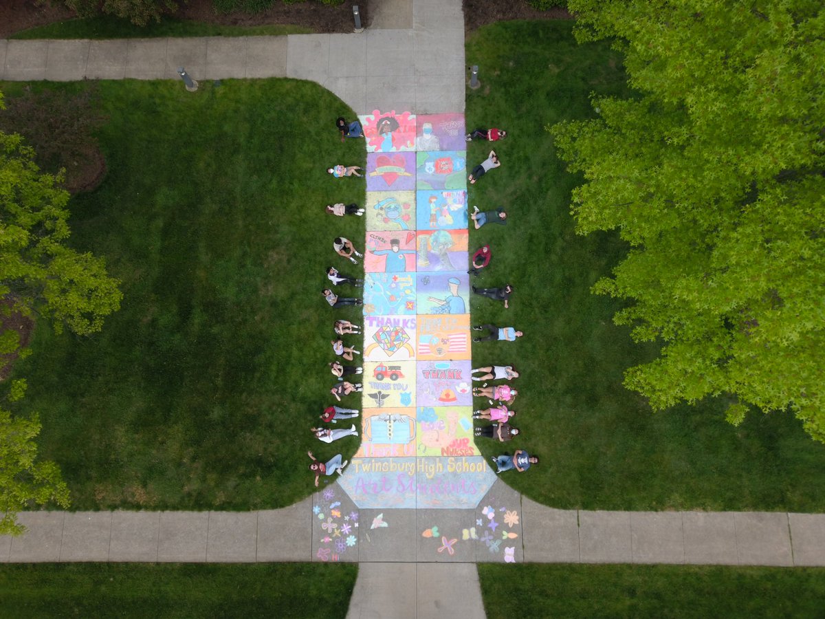 All of my artists of the month gathered today to thank first responders during the pandemic. We created a chalk tribute at city hall to show our appreciation for those who kept us safe this past year. Beautiful day, with amazing work. A great finish to the school year!