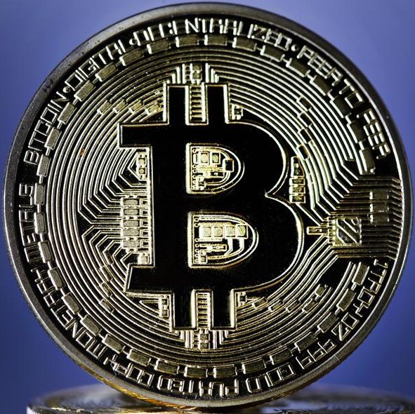 Bitcoin Money Up tweet media