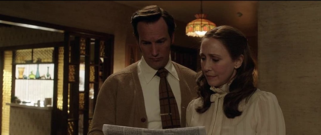 Маккенна грейс проклятие аннабель. Кэти сариф аннабель 3. Проклятье анабель 3. Проклятье анабель 3 часть. Проклятье анабель 3.