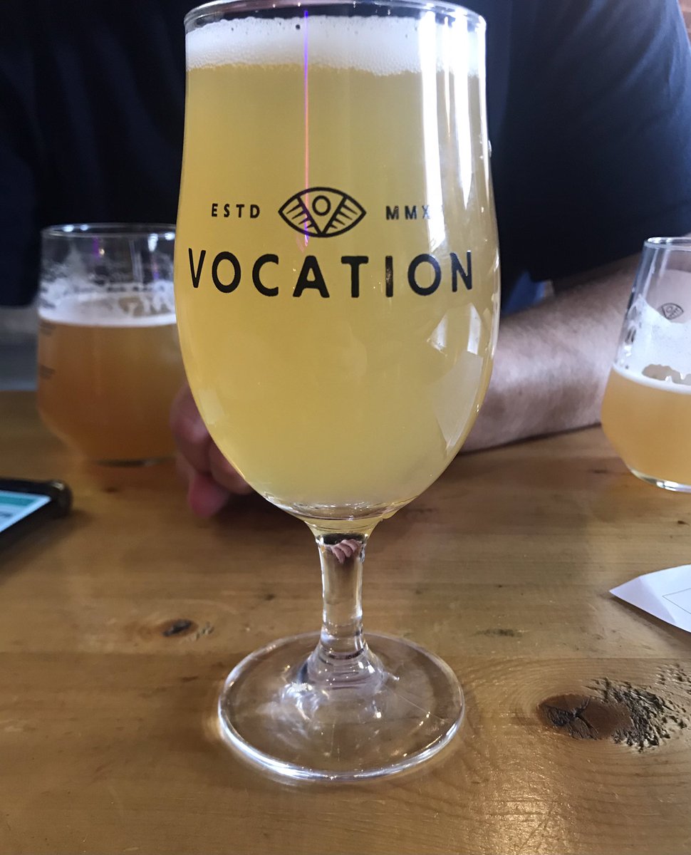 deathbybecky's tweet image. We went to the pub and sat inside and ate food! Oh it was bliss. 
So good to be back @assemblyug 😍