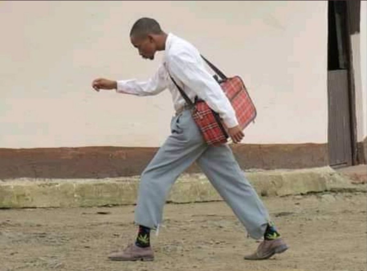 Me going back to delete the tweet because I forgot to use the key “ ALLEGEDLY “

Da Les
#reagopane 
Nellie 
Kane 
Bonang 
AKA