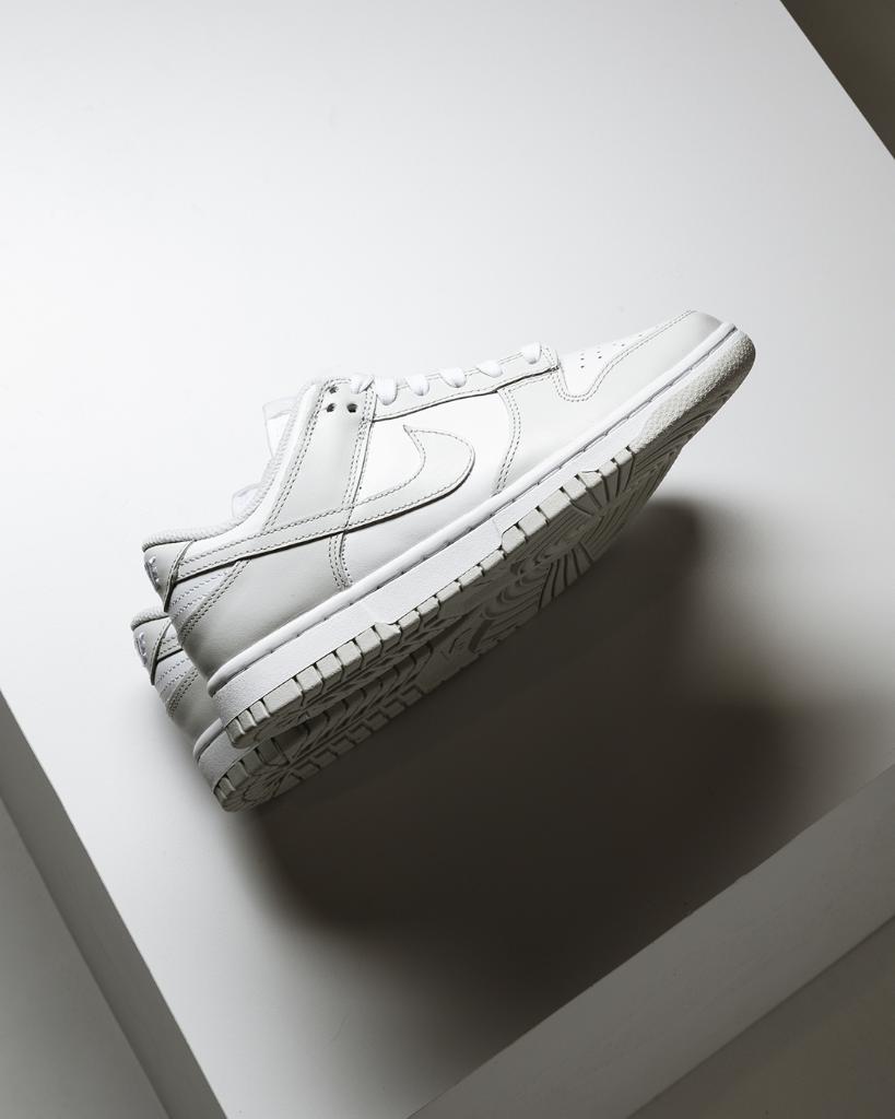 photon dust foot locker