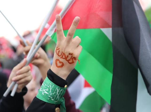 Seni Unutursam Ey
KUDÜS, ALLAH'DA Beni
Unutsun
#HearGaza
#KudueseSahipCık
#MescidiAksaBaskını
#HopeToGaza
#GazzedeKatliamVar
#FilistinYalnizDegil