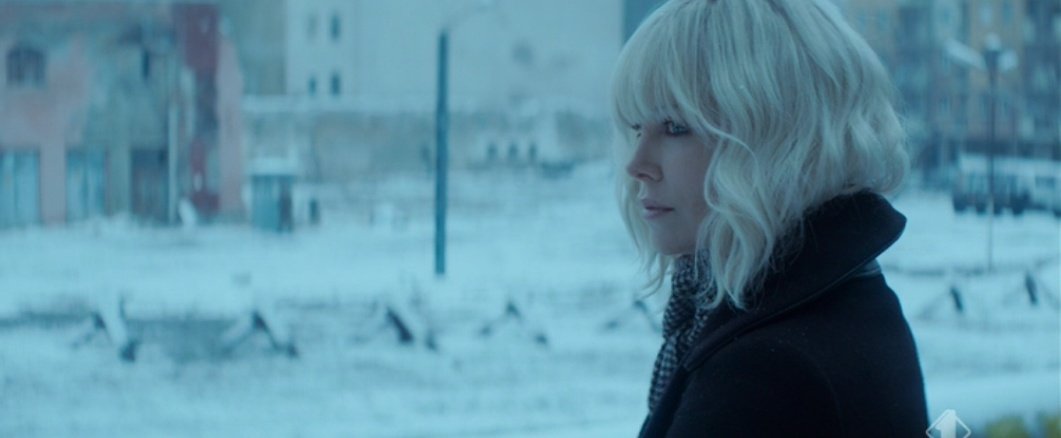 шарлиз терон atomic blonde. лоррейн бротон. лоррейн бротон. взрывная блондинка фильм 2017. лоррейн броутон.