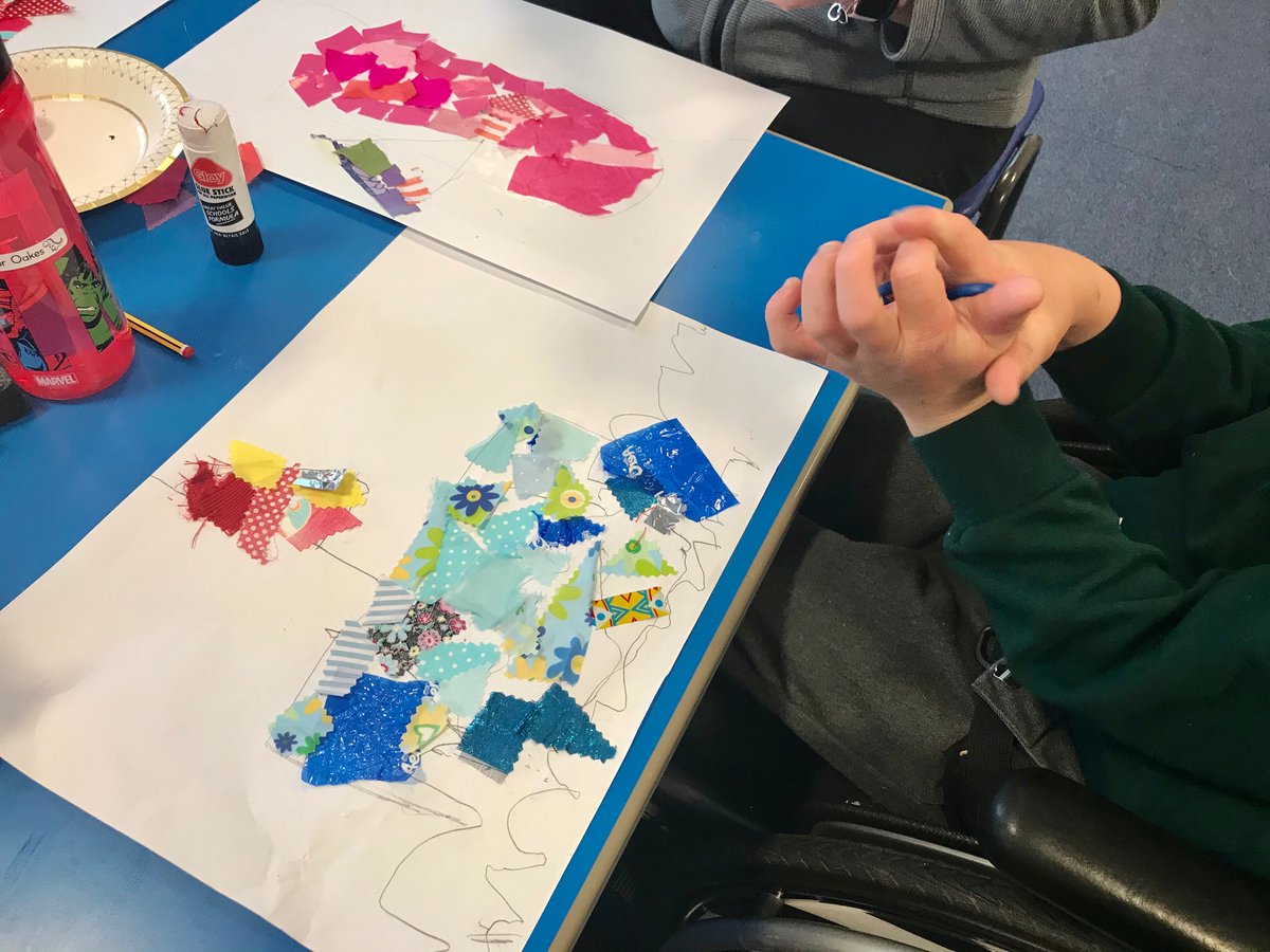 SnakesClass's tweet image. We started our collage art this afternoon, inspired by recent stories we have enjoyed ✂️🌊⛵️