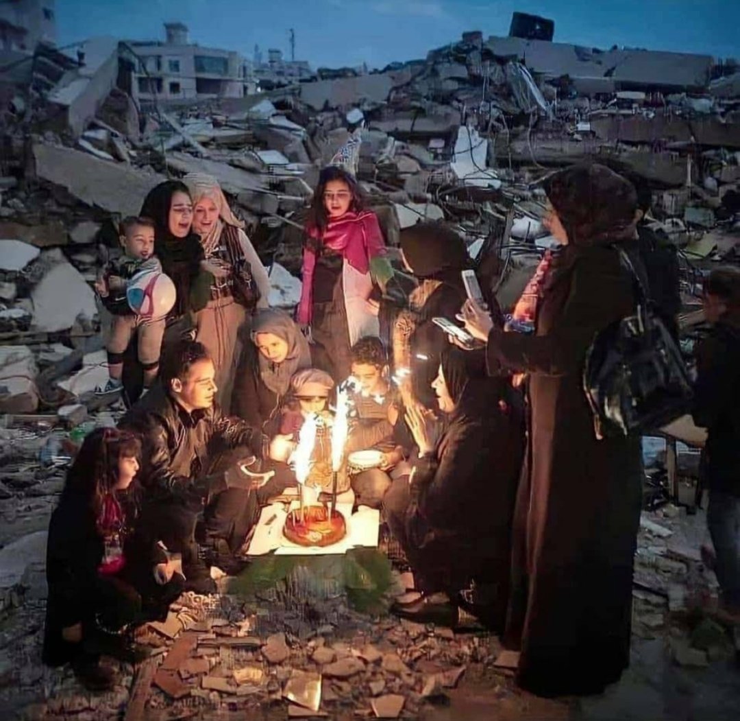 SHadjou's tweet photo. it's sad that no one can speak for them that we see injustice and yet can do nothing, Very sad. #GazaUnderAttak #GenocideinGaza #PalestinianLivesMatter https://t.co/1MHes7BJi1