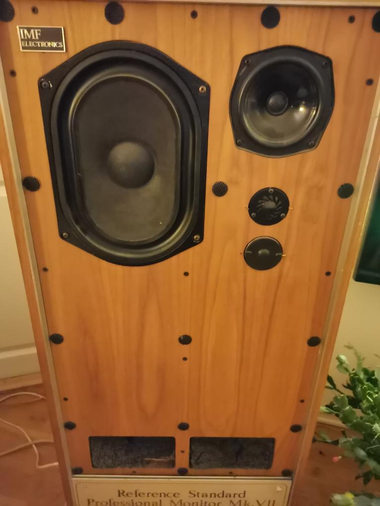 lessstres's tweet image. My precious...