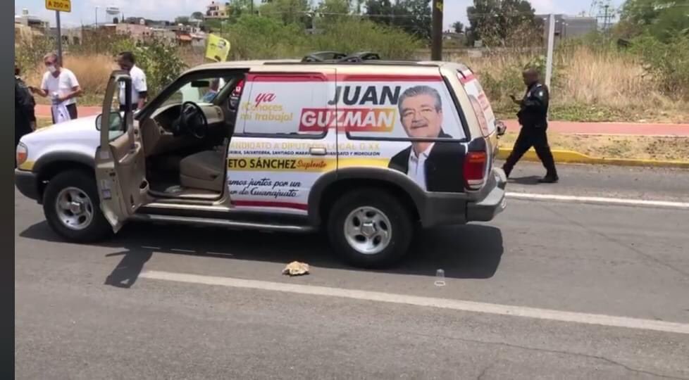 ferko_salgado's tweet photo. Juan Guzmán, candidato a la Diputación Local por el Distrito XX sobrevivió a un atentado en su contra en #Moroleón. https://t.co/rR2FtGIkIQ