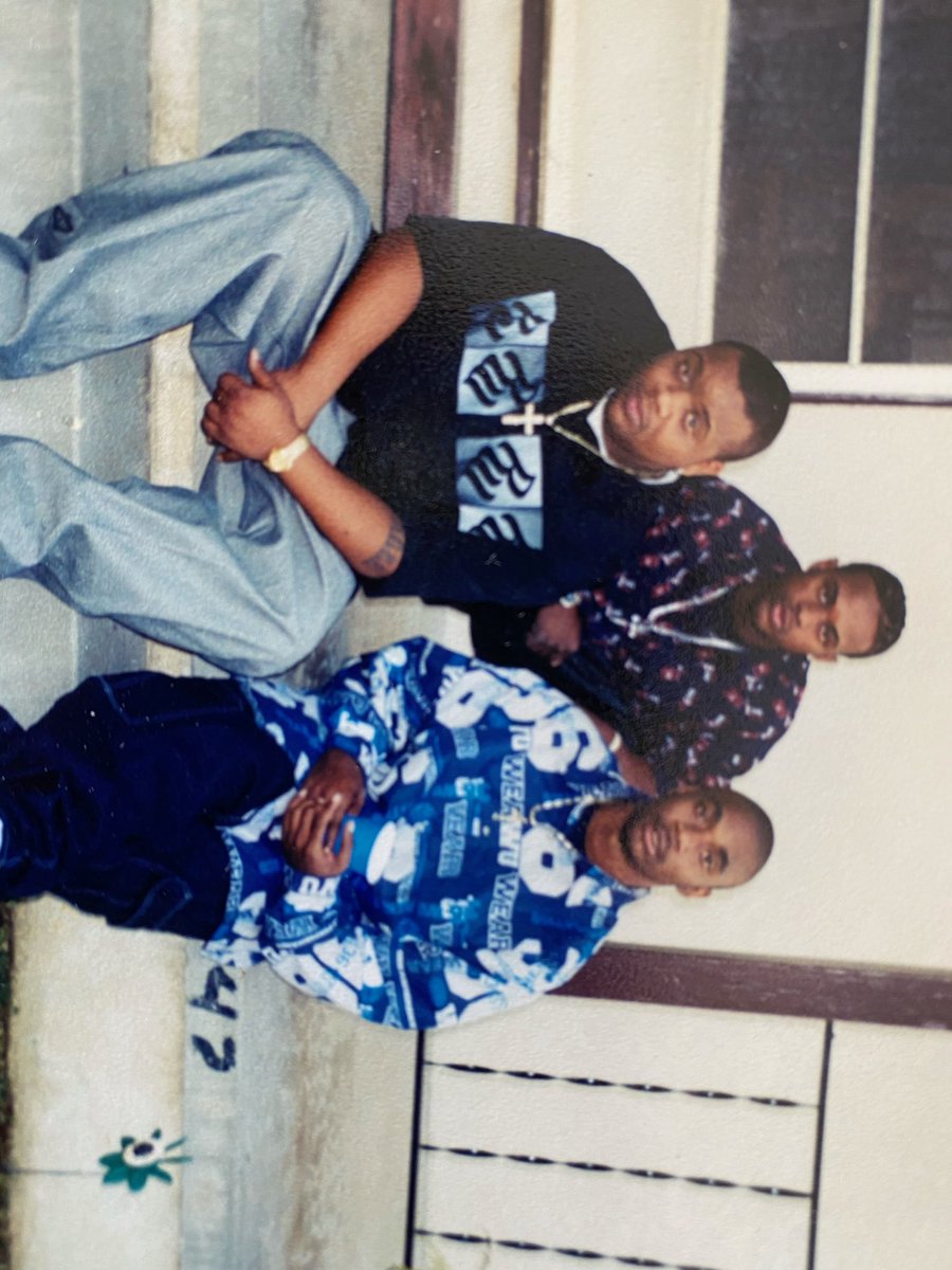 vote4dub's tweet photo. Happy bday Pops Long Live You Forever Champ , We ain’t spend a lot of time together and I hate that but you forever my idol. Proud to say I’m yo son fr , ima keep holdin shit down like always jus watch over me 🙏🏾 Love You Forever ❤️❤️-Ya Son https://t.co/fhgQUf19rQ
