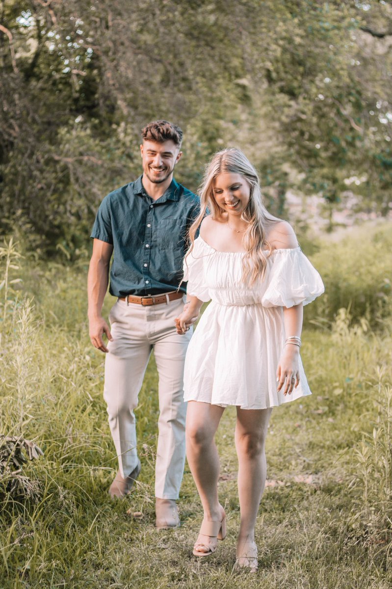 melanieemorgann's tweet photo. Forever &amp; Ever 💍💖 https://t.co/jFtBEMEjk0