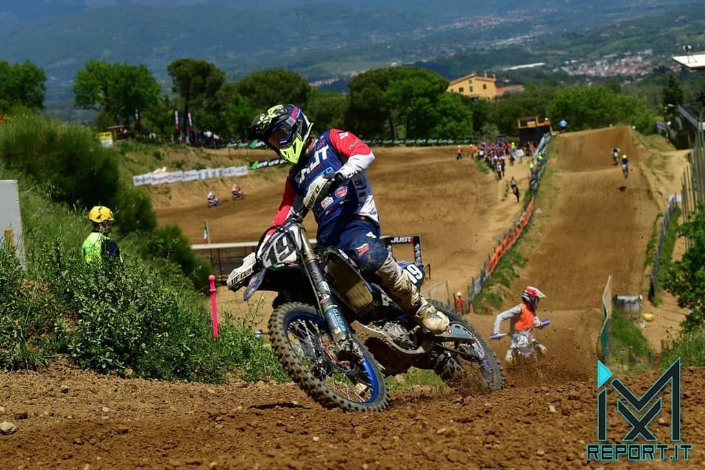 Mxreport.it tweet media