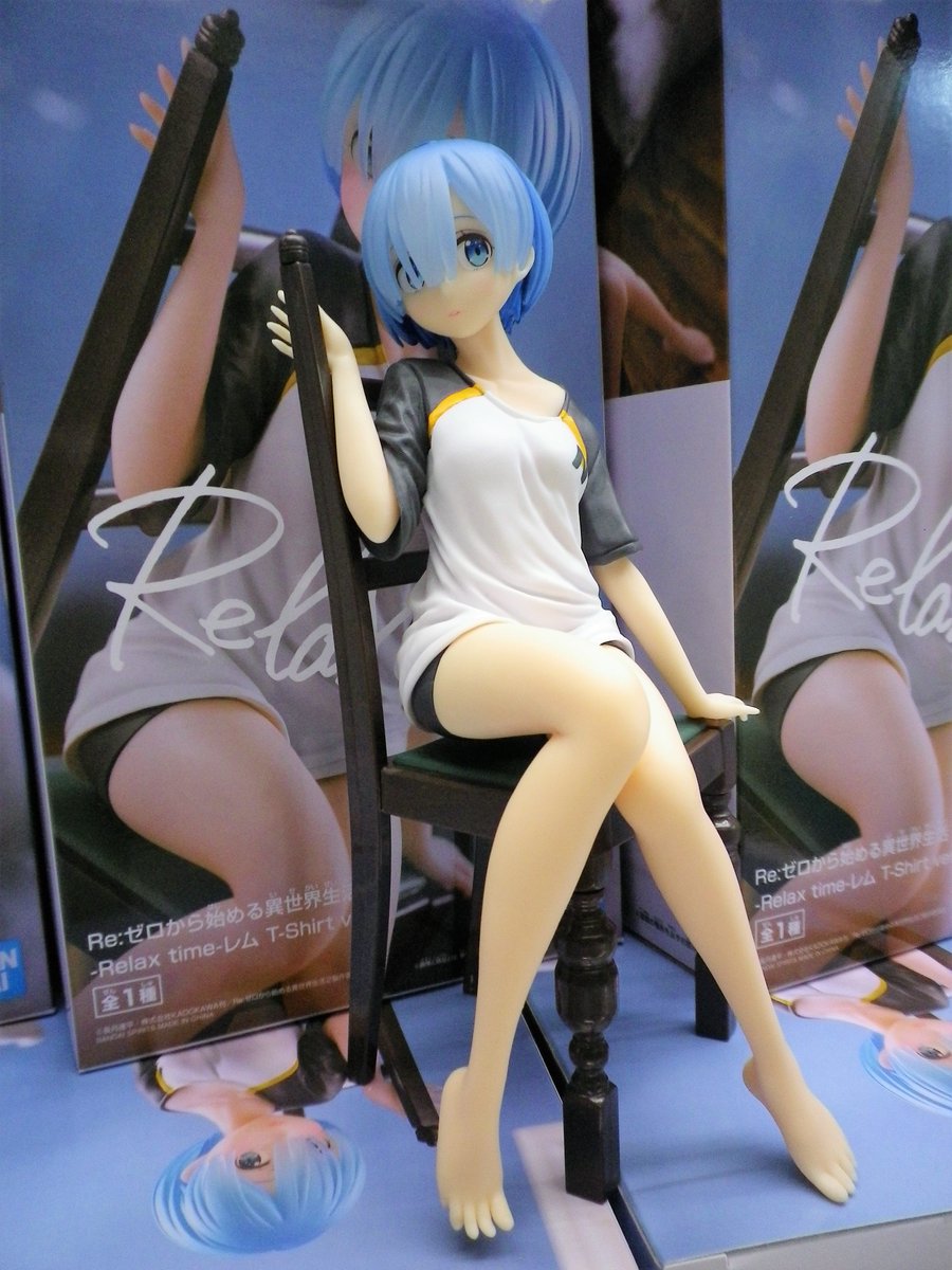 スーパーノバ 福島 V Twitter Re ゼロから始める異世界生活 Relax Time レム T Shirt Ver 入荷しました スバル君カラーなtシャツがポイント そしてお気づきだろうか これぞ究極のリラックスタイム W リゼロ レム プライズ スーパーノバ