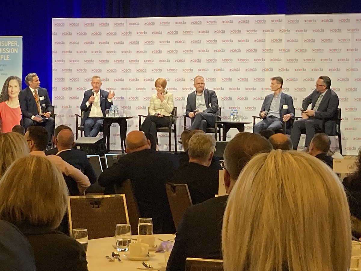 Enjoying a future focussed #VCPanel discussion about our universities - industry partnerships, student experience &amp; operating models ⁦<a href="/ceda_news/">CEDA</a>⁩ luncheon. Thank you ⁦<a href="/victoriauninews/">Victoria University</a>⁩ for the invitation