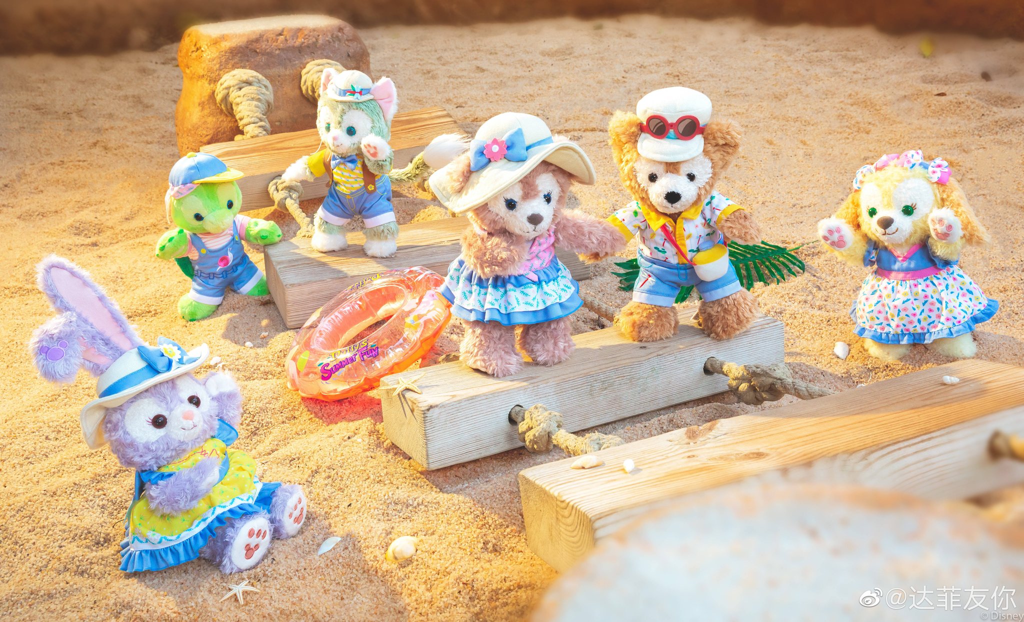 Tomoko 上海ディズニーランド 公式weiboより 上海パーク 夏のダッフィー Amp フレンズグッズ 上海のも可愛い ダッフィー シェリーメイ ジェラトーニ ステラ ルー クッキーアン オルメル Shdl Duffyandfriends