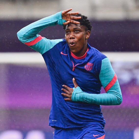 Naija_PR's tweet photo. Nigeria’s Asisat Oshoala is the first African woman to win the Champions League 🏆 https://t.co/75H9aAT1Y7